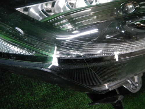 Фара правая Honda CR-V 5 (2016-н.в.) LED