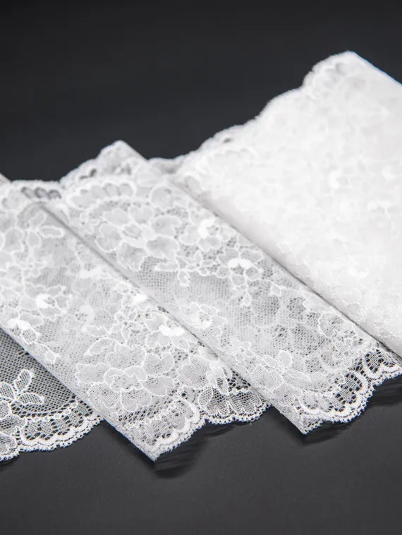 Кружево эластичное 18 см, арт. 03-92, белый