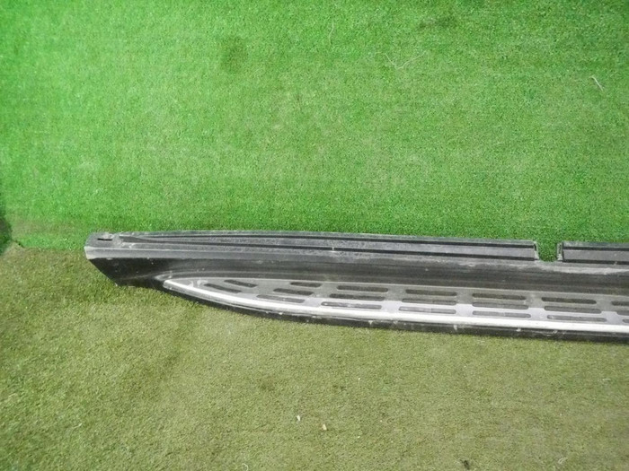 Накладка порога правая Mercedes GLS X167 (2019-н.в.)