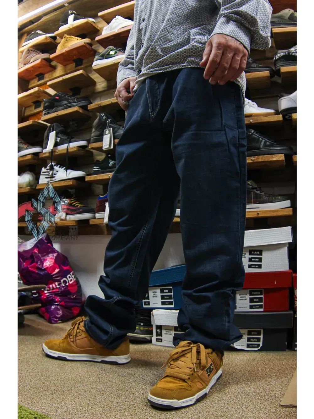 Джинсы прямые широкие трубы от Savitar Shoes Company