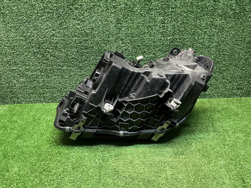 Фара правая BMW X3 G01 (2017-2021) Adaptive LED