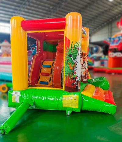 Коммерческий надувной батут "Чудо-сафари мини", 3,5*3*2,6 м