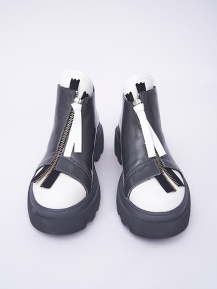 Ботинки лаковые