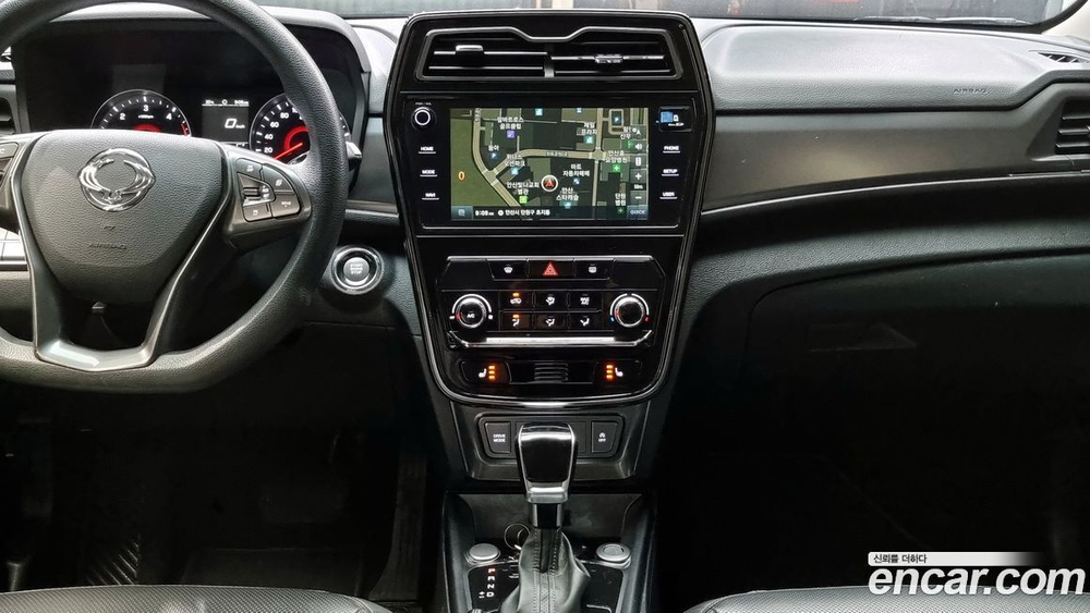 KG Mobility (Ssangyong) Very New Tivoli Дизель 1.6 2WD (09.2020)