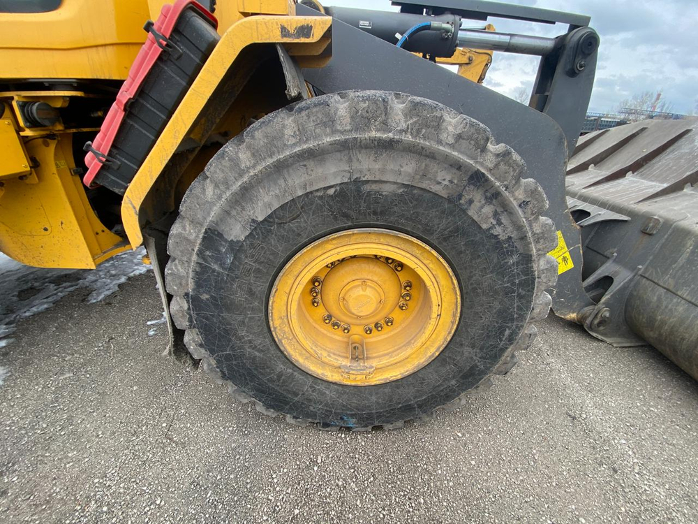 Volvo L120 Фронтальный погрузчик L120GZ (Дизельный, 7,2 л, 245 л.с., АТ)