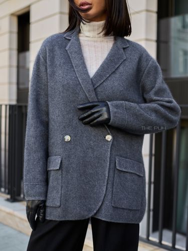 Двубортный серый жакет из кашемира