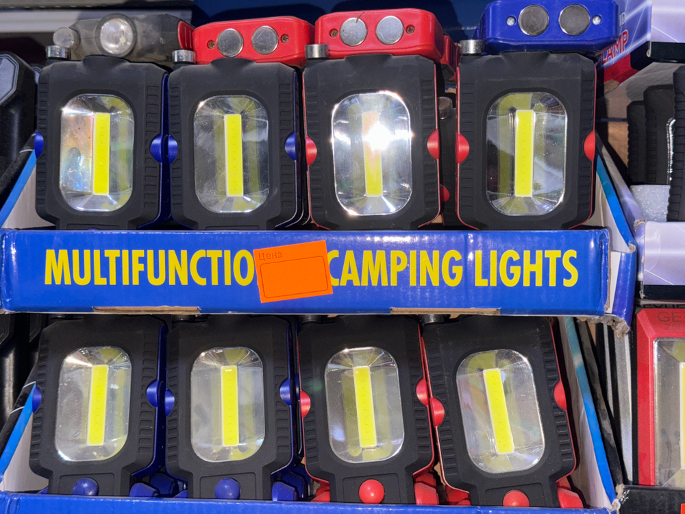 Фонарь для кемпинга с магнитом