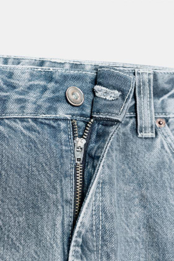 ZARA УКОРОЧЕННЫЕ ДЖИНСЫ TRF С НИЗКОЙ ПОСАДКОЙ И СМЕЩЕННЫМИ ШВАМИ, СИНИЙ