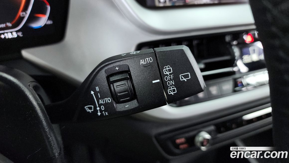 BMW 1 Series (F40) 118d Joy First Editions (02.2021)