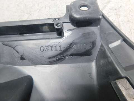 Подкрылок Suzuki Gladius SFV400 VK58A 63111-44H0