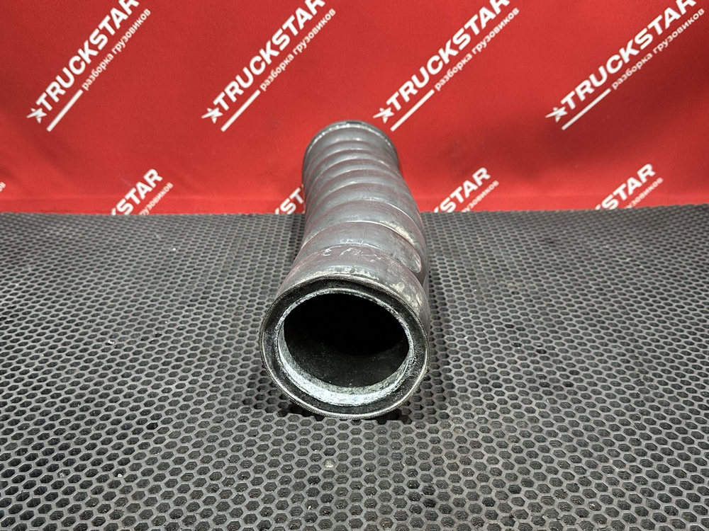 Патрубок интеркулера