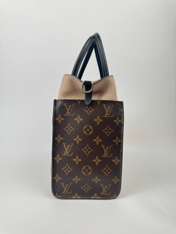 Сумка Louis Vuitton On My Side