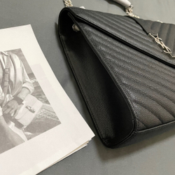 Saint Laurent Envelope Bag 31 cm