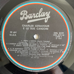 Винтажная виниловая пластинка LP Charles Aznavour Шарль Азнавур, Charles Aznavour E Le Sue Canzoni (Италия 1970)