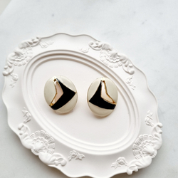 Серьги овалы с чёрно-белой эмалью