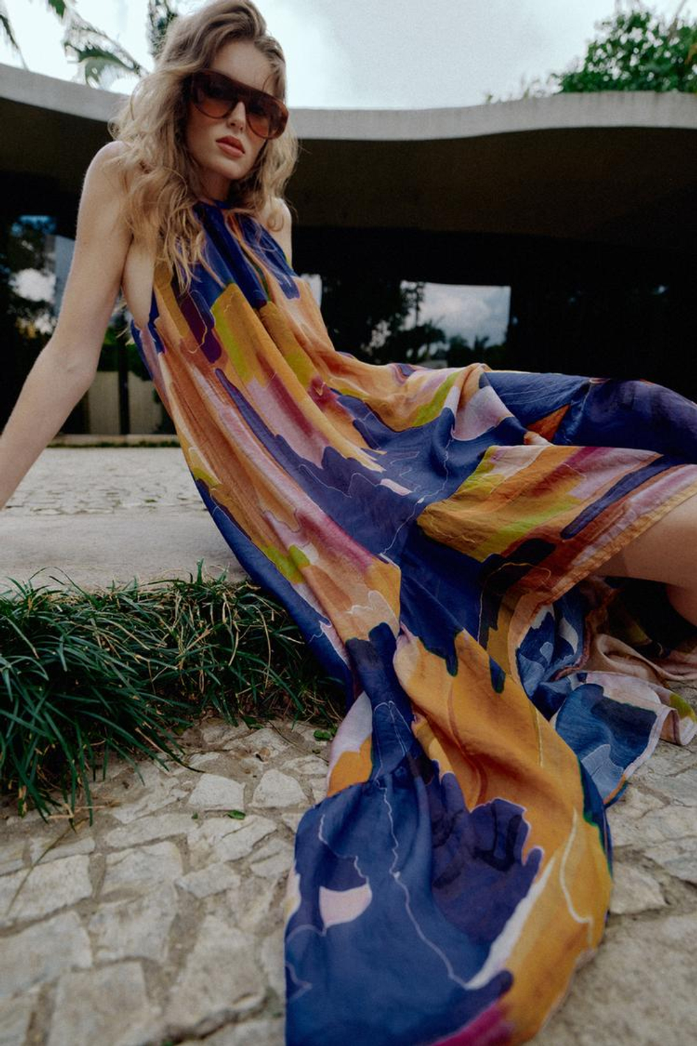 ZARA ПЛАТЬЕ С АСИММЕТРИЧНЫМ НИЗОМ И ПРИНТОМ, РАЗНОЦВЕТНЫЙ