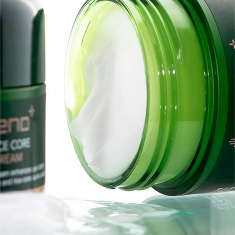 Bueno Осветляющий барьерный крем для лица на основе ферментированного риса Icheon Rice Core White Cream (80 мл)