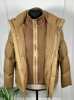 Пуховик Moncler