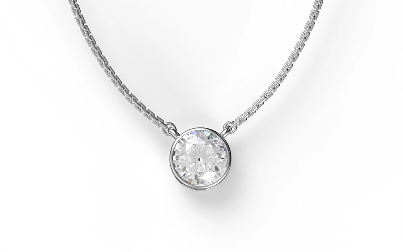 Колье Элегантное с Бриллиантом в Огранке Круг