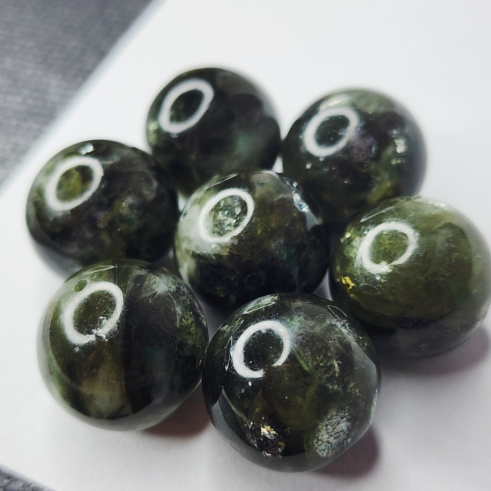 Мусковит, бусина крупный шар, 16.6мм, штучно