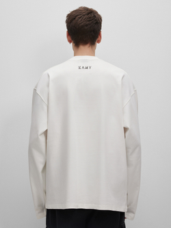 Лонгслив Work of art, молочный