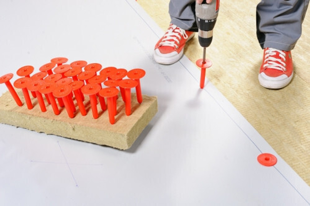 ТЕЛЕСКОПИЧЕСКИЙ КРЕПЁЖ, 130ММ, 530 ШТ/УП.