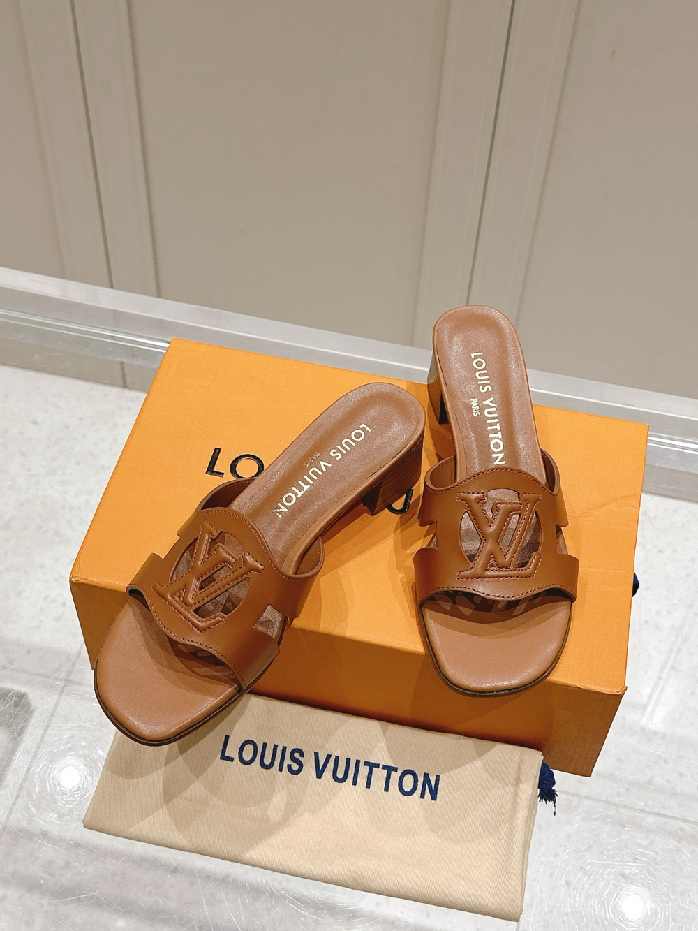 Louis Vuitton Isola Mule
