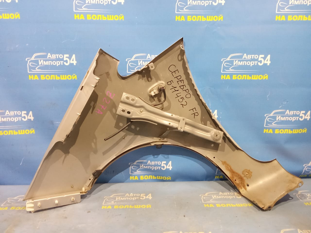 Крыло переднее правое MITSUBISHI COLT 2004-2008