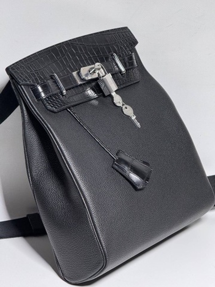 Нагрудная сумка-слинг Hermes со вставками из кожи крокодила