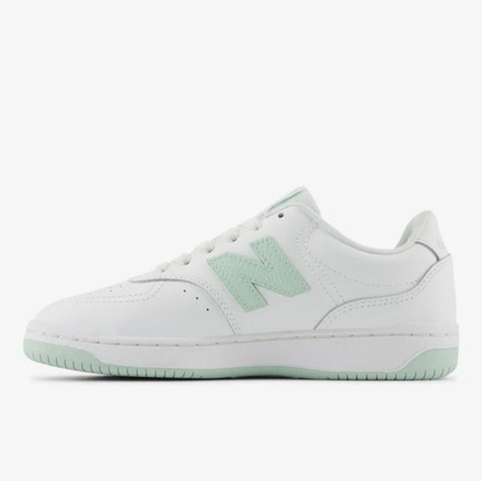 NEW BALANCE / Кроссовки женские