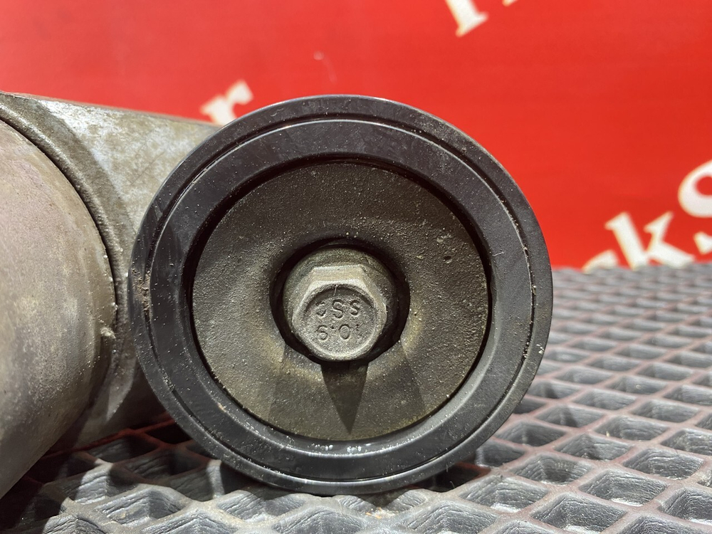 Ролик-натяжитель 2018г