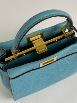 Сумка Fendi Peekaboo small