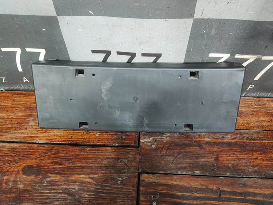 Площадка гос. номера Chery Tiggo 8 Pro Max 22-нв Б/У Оригинал 602001972AA