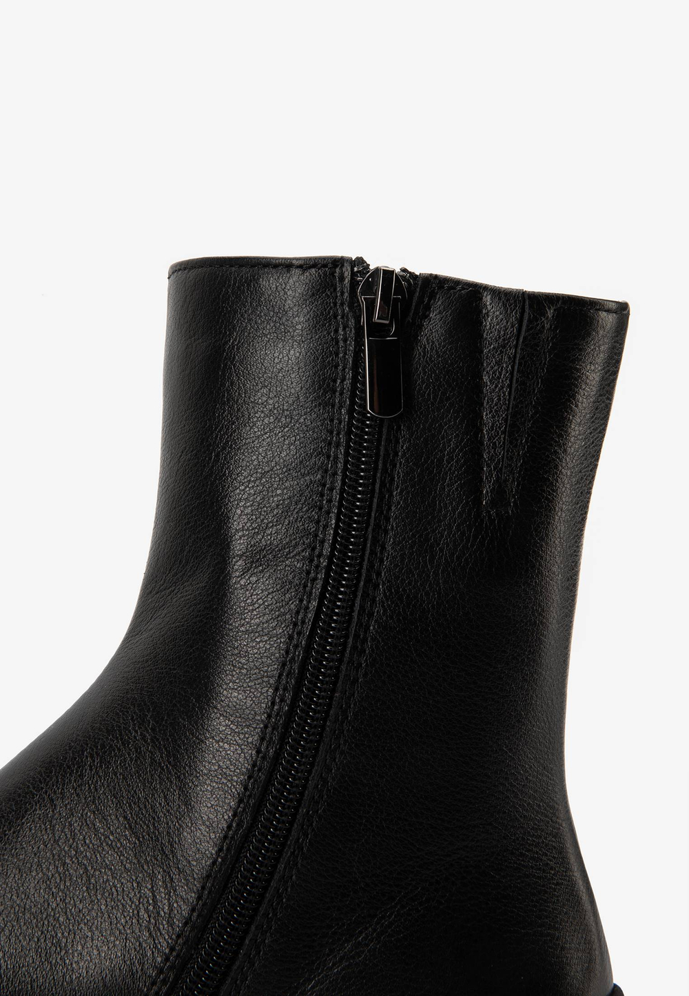 Ботинки // Nare // Black