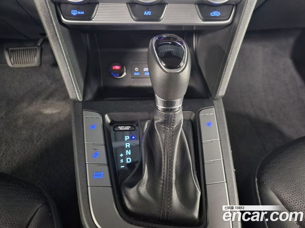 Hyundai The New Avante AD 1.6 (09.2019)