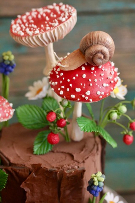 Новая работа - Торт с грибами из глины.