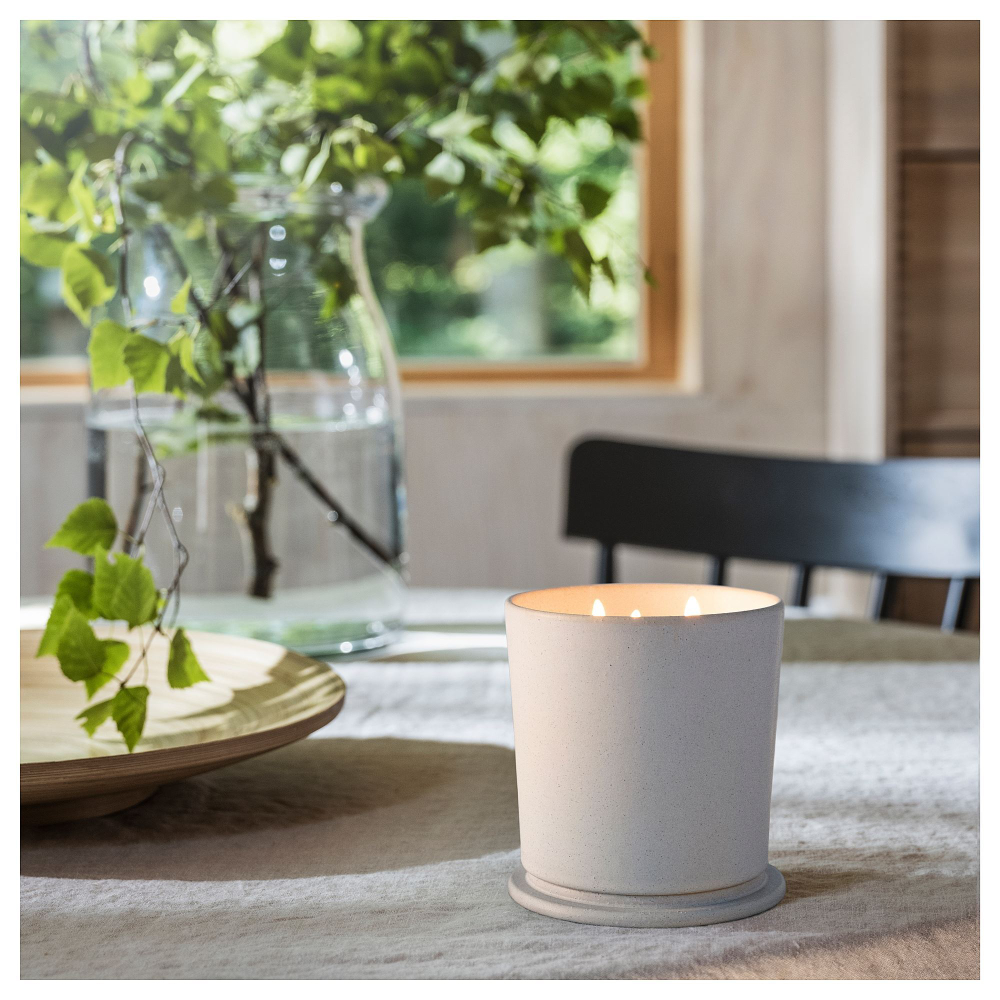 Свеча ароматическая IKEA ADLAD (АДЛАД), Скандинавские леса, Белый, 60 часов