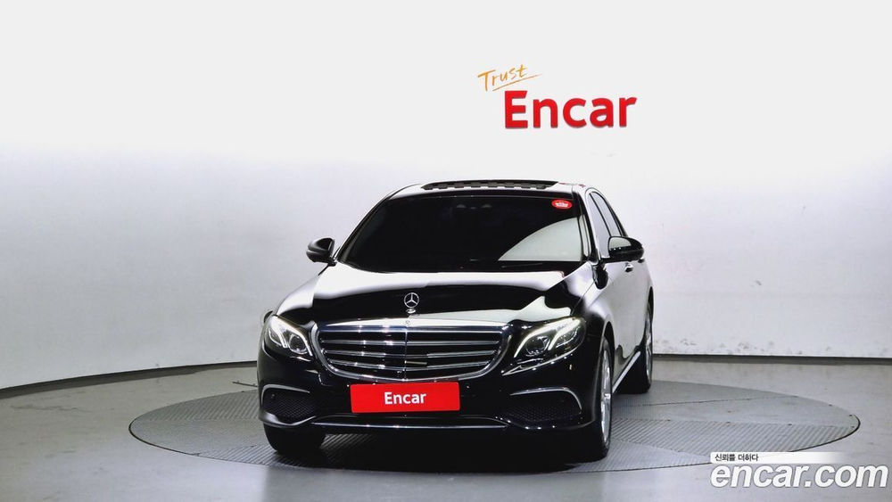 Mercedes-Benz E-Class W213 E300 4MATIC Exclusive (06.2020)