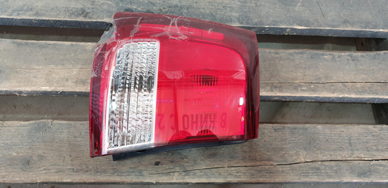 Фонарь задний левый наружный Kia Sorento 2 (XM) 12-21 Б/У Оригинал 924012P520