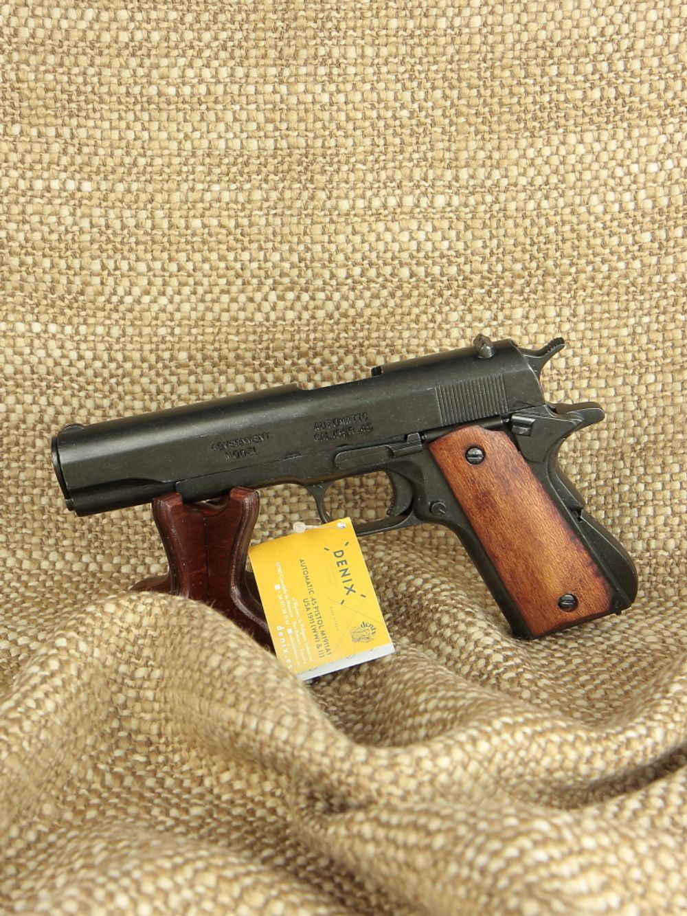 Denix Пистолет авт. "Кольт-45", 1911 г. в подарочном футляре