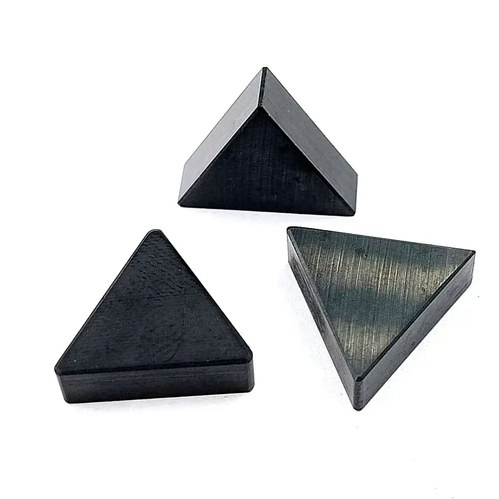 Пластина керамическая треугольная TNUN 160404 ВОК60