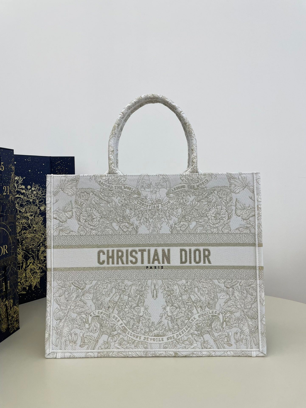 Christian Dior Book Tote 42 cm