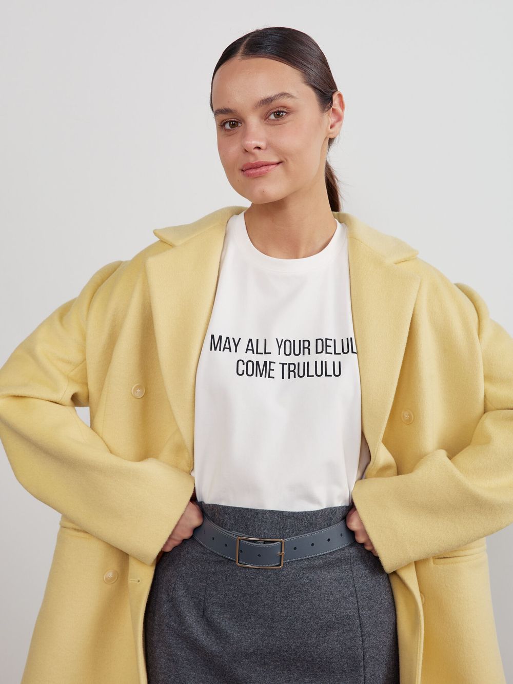 ФУТБОЛКА «DELULU»