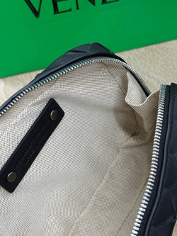 Клатч Bottega Veneta