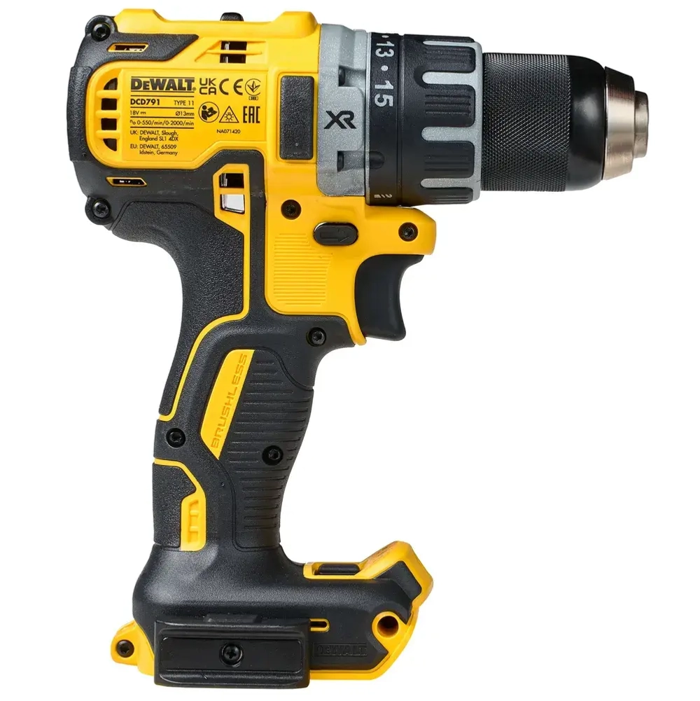 Аккумуляторная бесщеточная дрель-шуруповерт DEWALT, 18 В, 2000 об/мин, с 2 АКБ 2 Ач и ЗУ, в кейсе TSTAK, DCD791D2