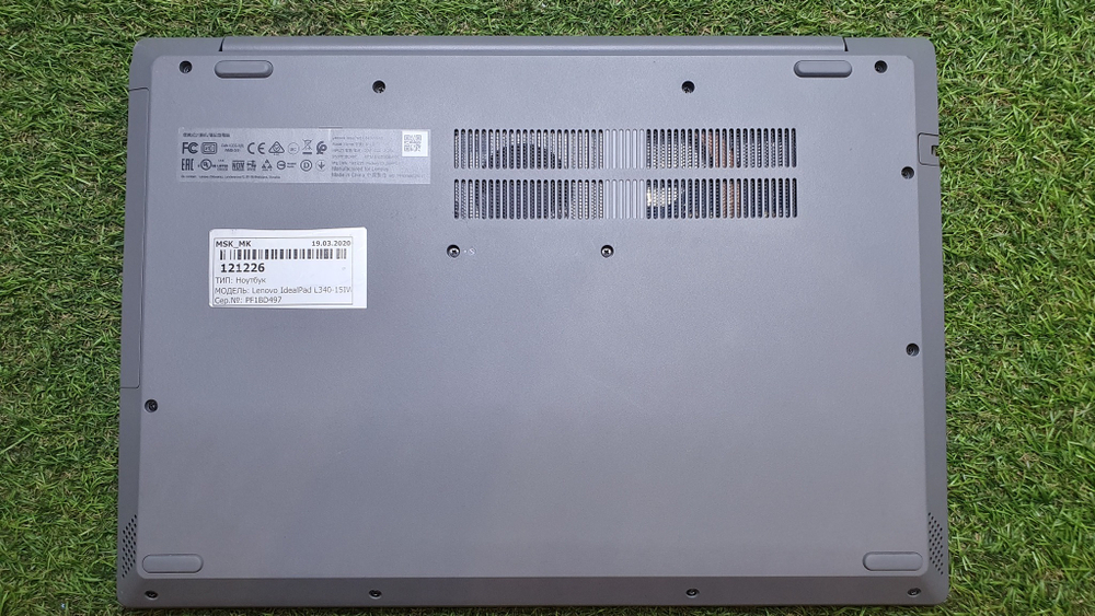 Ноутбук Lenovo i3-8/4Gb/FHD