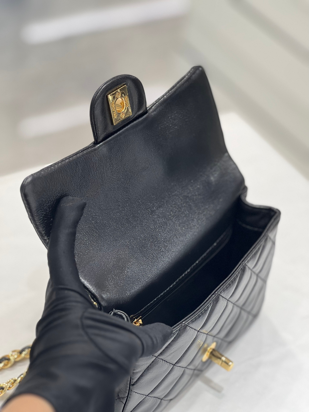 Chane1 Small Flap Bag With Top Handle 21 cm