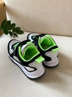 Новые кроссовки Primigi, 27