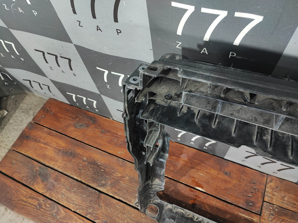 Панель передняя Volkswagen Tiguan 2 16-нв Б/У Оригинал 5NR805588D