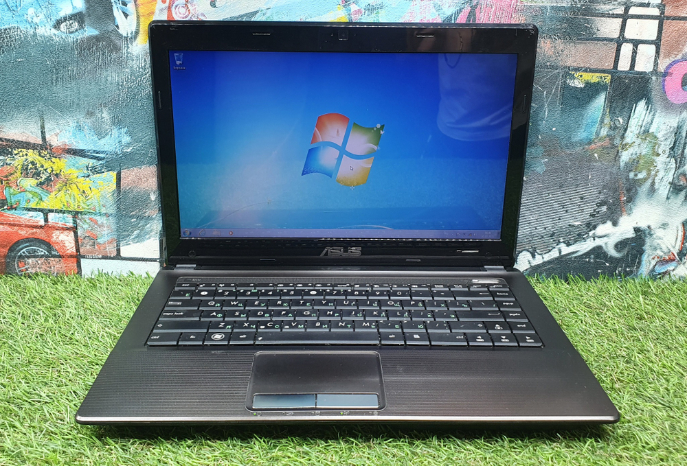 Ноутбук ASUS A4/4 Gb/HD 7600M  покупка/продажа